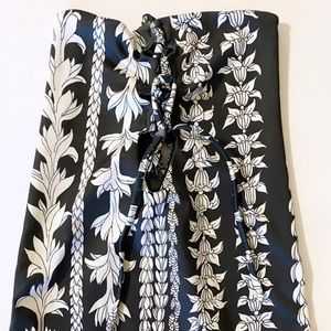 Black & white strapless one piece suit